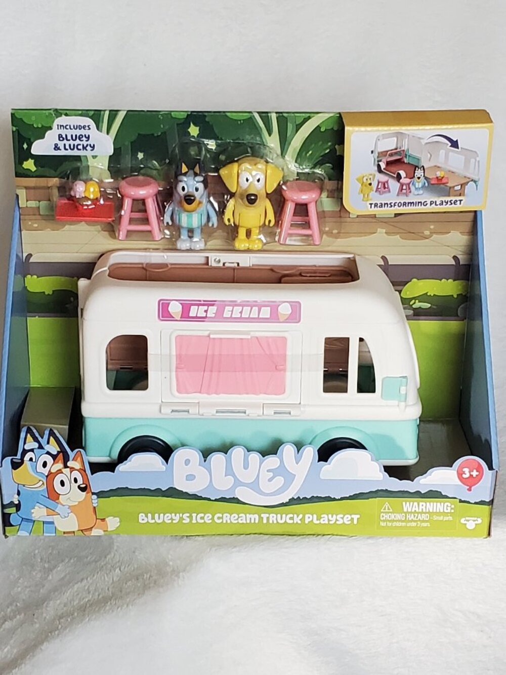 Bluey's Ice Cream Truck playset BRAND NEW IN BOX!